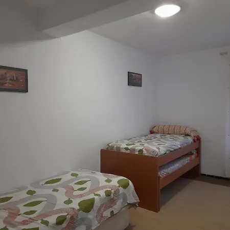 Apartamento En Paseo De Apartment *